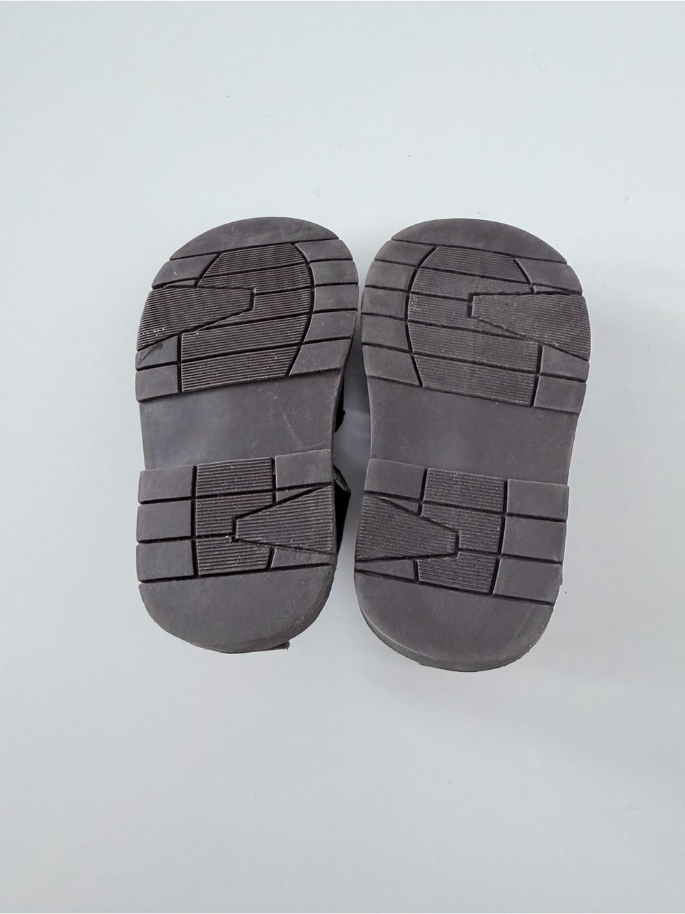 Janie and Jack Baby Dark Brown Woven Leather Sandals Size 4 - Picture 5 of 7